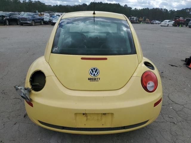 2010 Volkswagen New Beetle