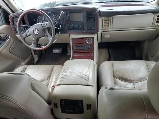 2005 Cadillac Escalade Luxury