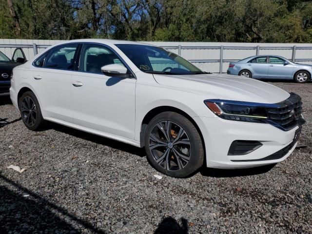 2021 Volkswagen Passat SE