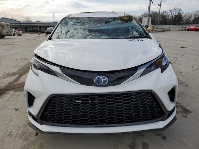 2024 Toyota Sienna XSE