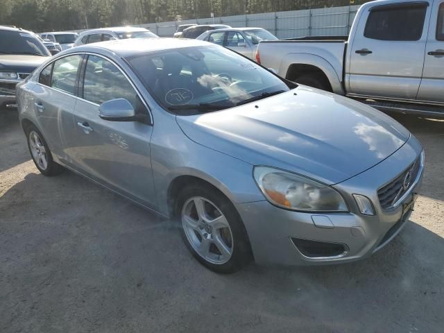 2013 Volvo S60 T5