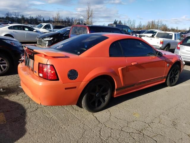 2004 Ford Mustang