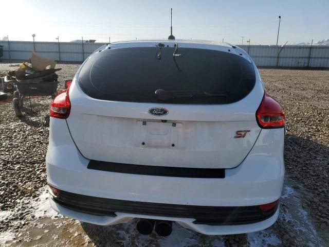 2017 Ford Focus ST