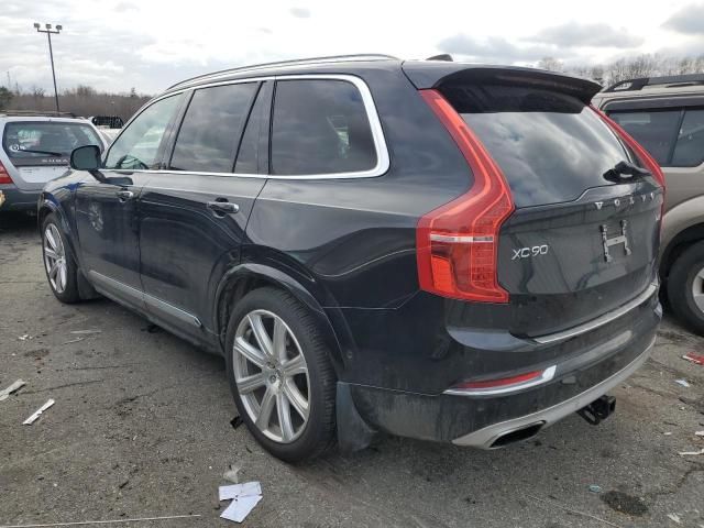 2017 Volvo XC90 T6