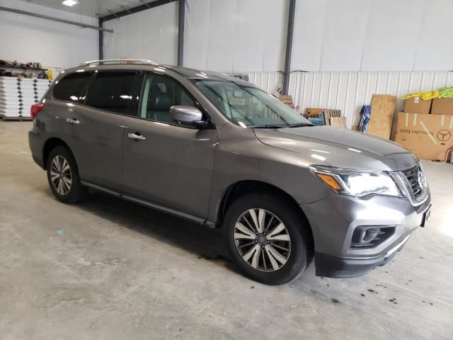 2020 Nissan Pathfinder SL