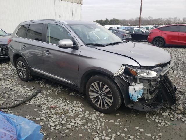 2020 Mitsubishi Outlander SE