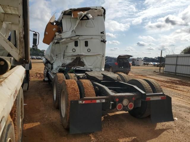 2017 Freightliner Cascadia 125