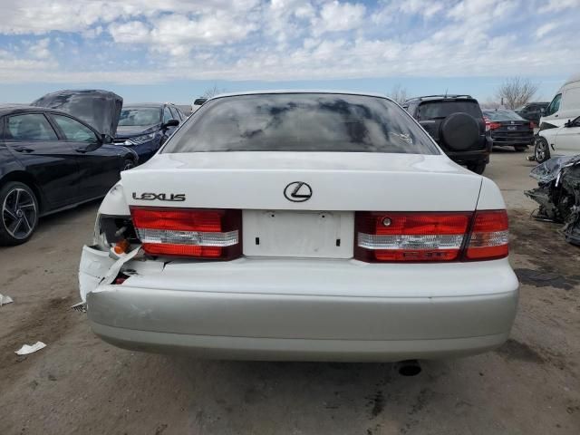 2000 Lexus ES 300