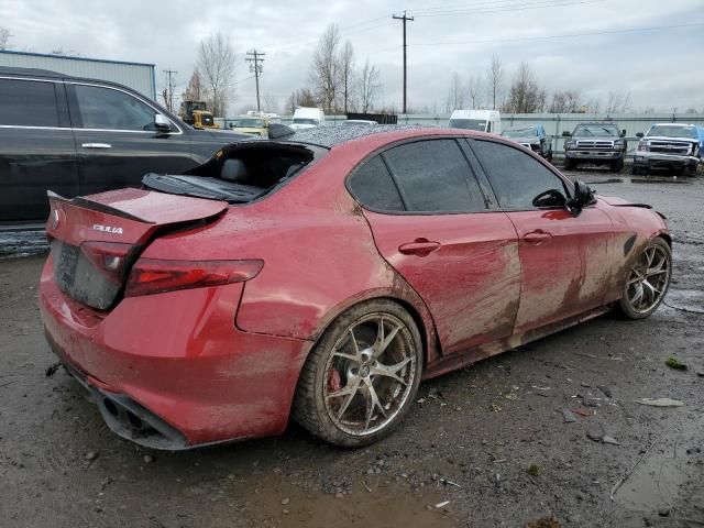 2017 Alfa Romeo Giulia Quadrifoglio