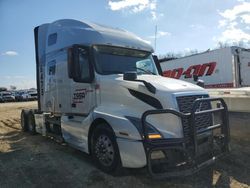 Salvage trucks for sale at Columbia, MO auction: 2020 Volvo VN VNL