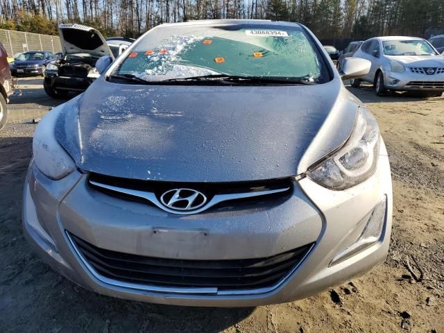 2015 Hyundai Elantra SE