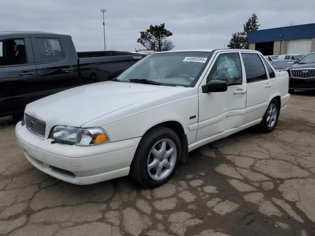 1998 Volvo S70