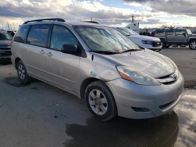 2010 Toyota Sienna CE