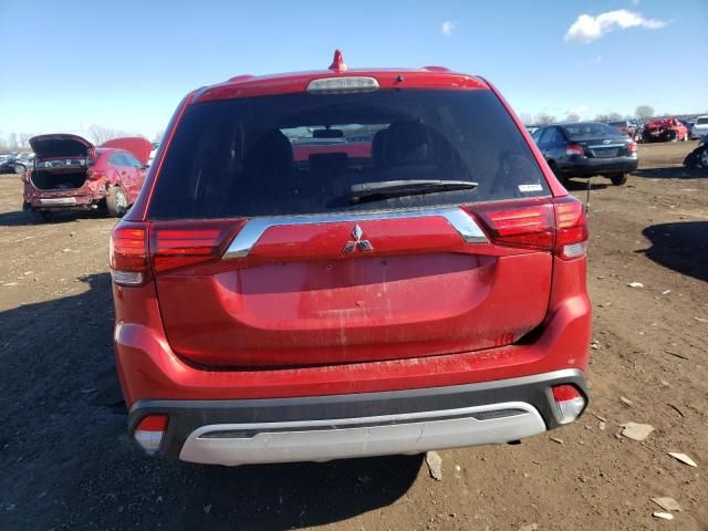 2019 Mitsubishi Outlander SE