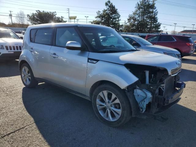 2015 KIA Soul +