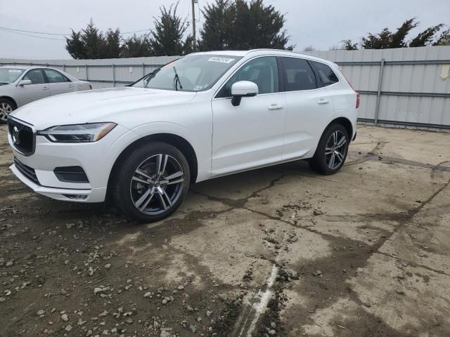 2021 Volvo XC60 T5 Momentum