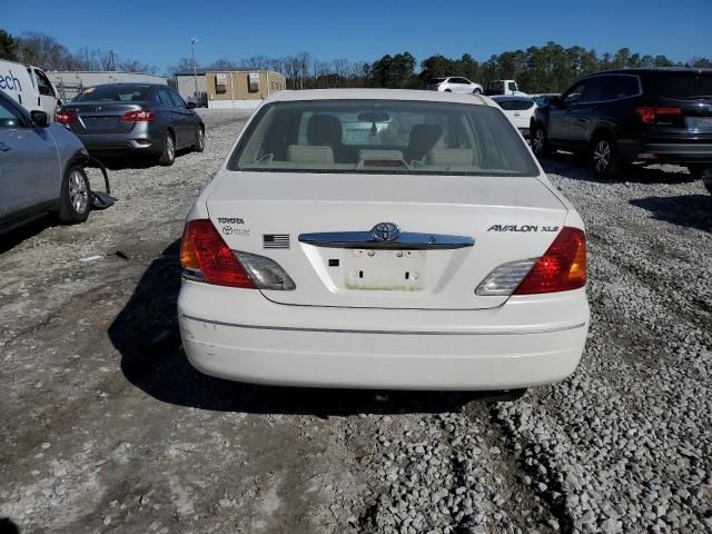 2000 Toyota Avalon XL