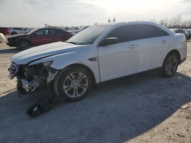 2017 Ford Taurus SE