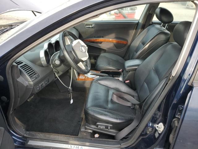 2005 Nissan Maxima SE