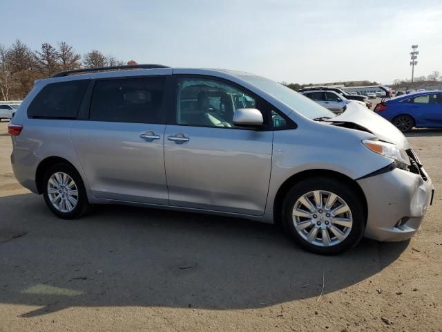 2017 Toyota Sienna XLE