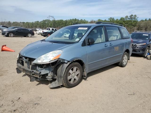 2006 Toyota Sienna CE