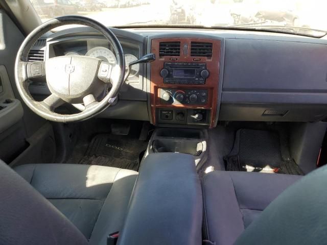 2006 Dodge Dakota SLT