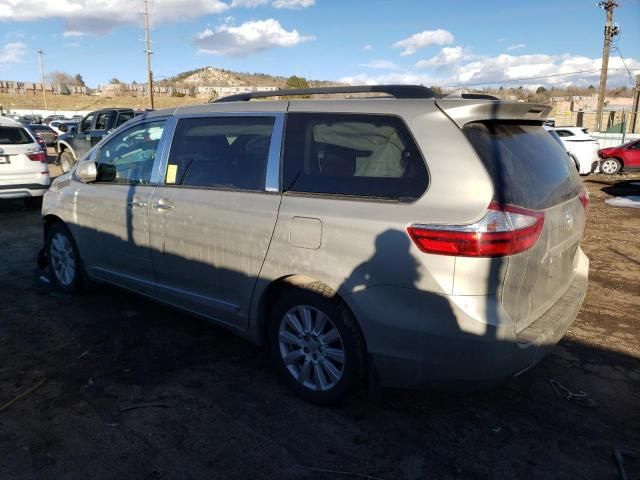 2017 Toyota Sienna XLE