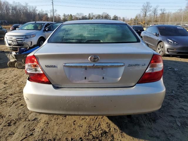 2004 Toyota Camry LE