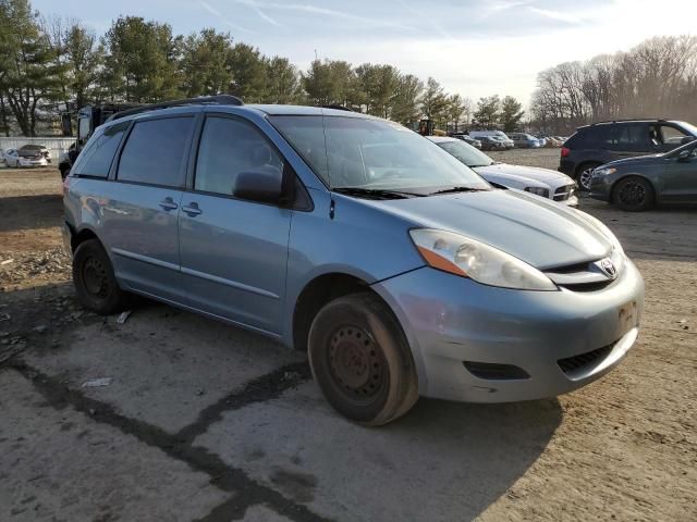 2006 Toyota Sienna CE