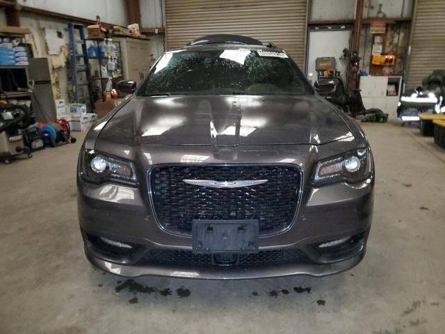 2018 Chrysler 300 S