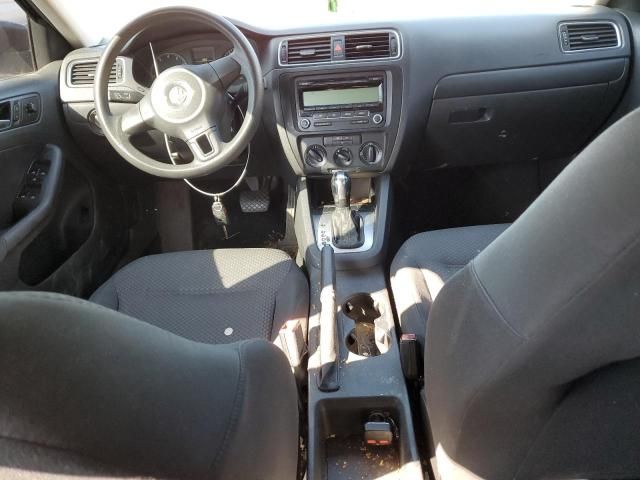 2011 Volkswagen Jetta Base