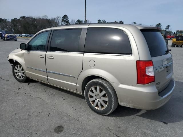 2016 Chrysler Town & Country Touring