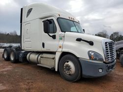 Salvage trucks for sale at Mocksville, NC auction: 2019 Freightliner Cascadia 125