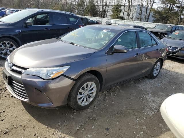 2017 Toyota Camry LE