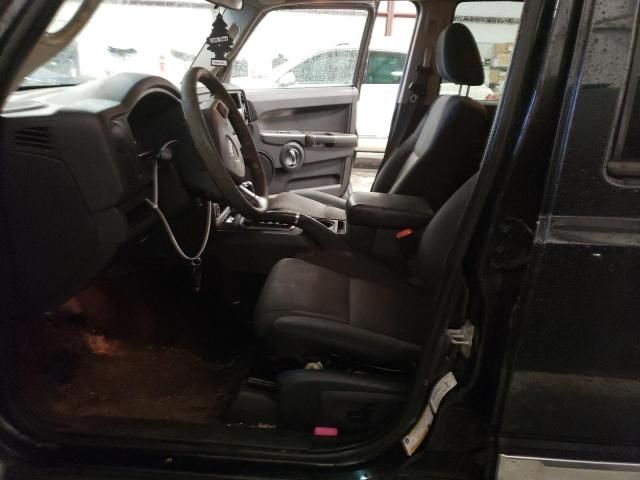 2010 Jeep Commander Sport