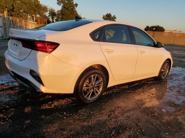 2023 KIA Forte LX