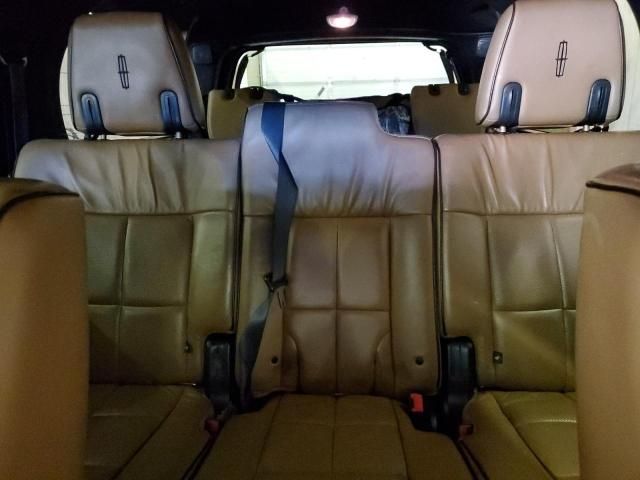 2012 Lincoln Navigator L