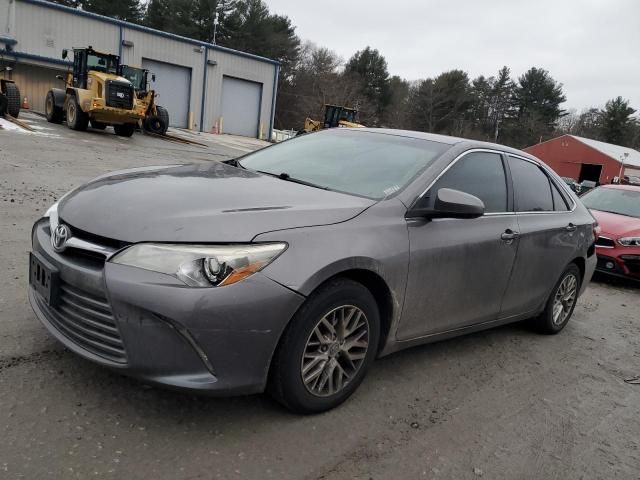 2017 Toyota Camry LE