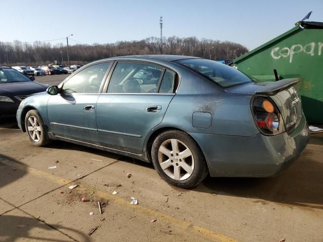 2002 Nissan Altima Base