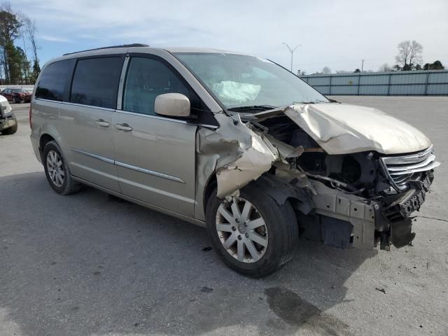 2016 Chrysler Town & Country Touring