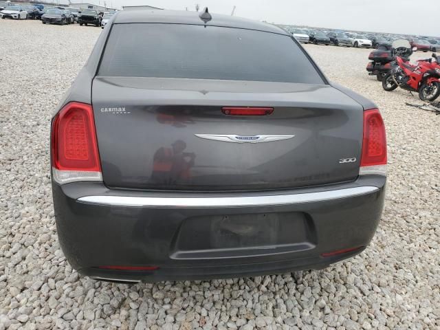 2019 Chrysler 300 Touring