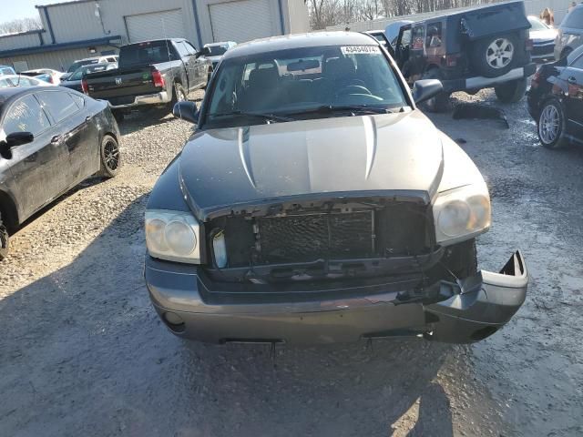 2006 Dodge Dakota Quad SLT