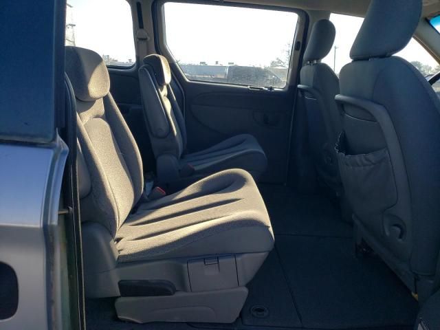 2005 Dodge Grand Caravan SE