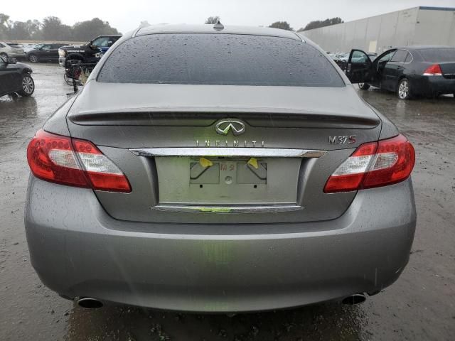 2012 Infiniti M37