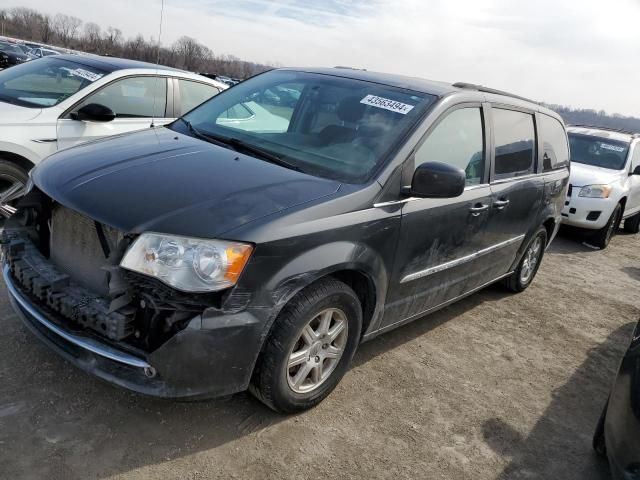 2011 Chrysler Town & Country Touring