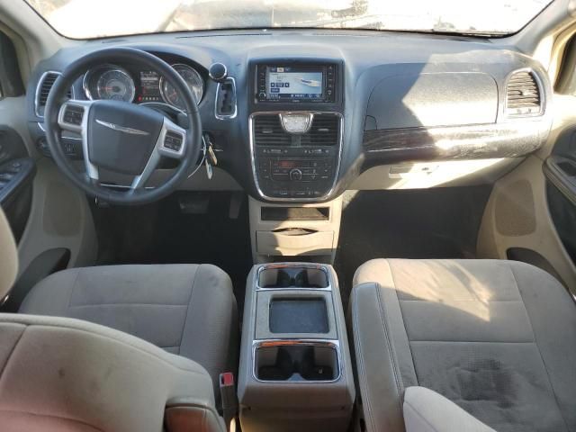 2011 Chrysler Town & Country Touring