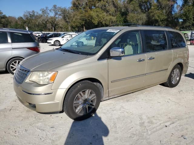 2010 Chrysler Town & Country Limited