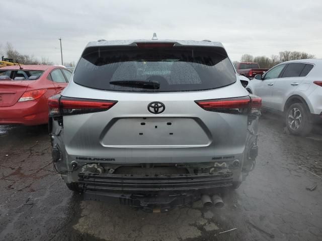 2022 Toyota Highlander XSE