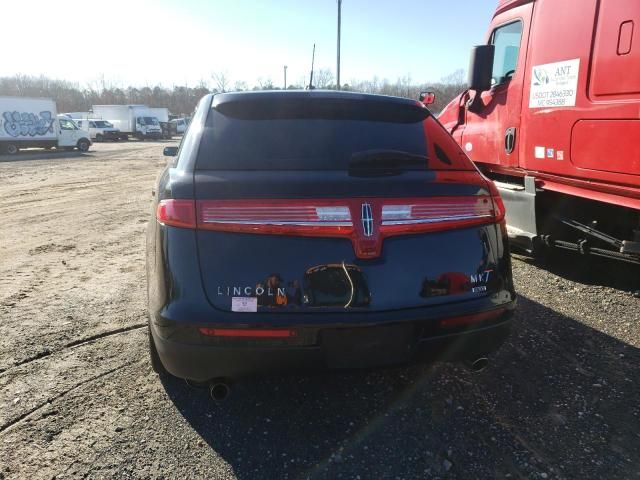 2015 Lincoln MKT