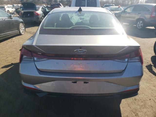 2022 Hyundai Elantra SEL